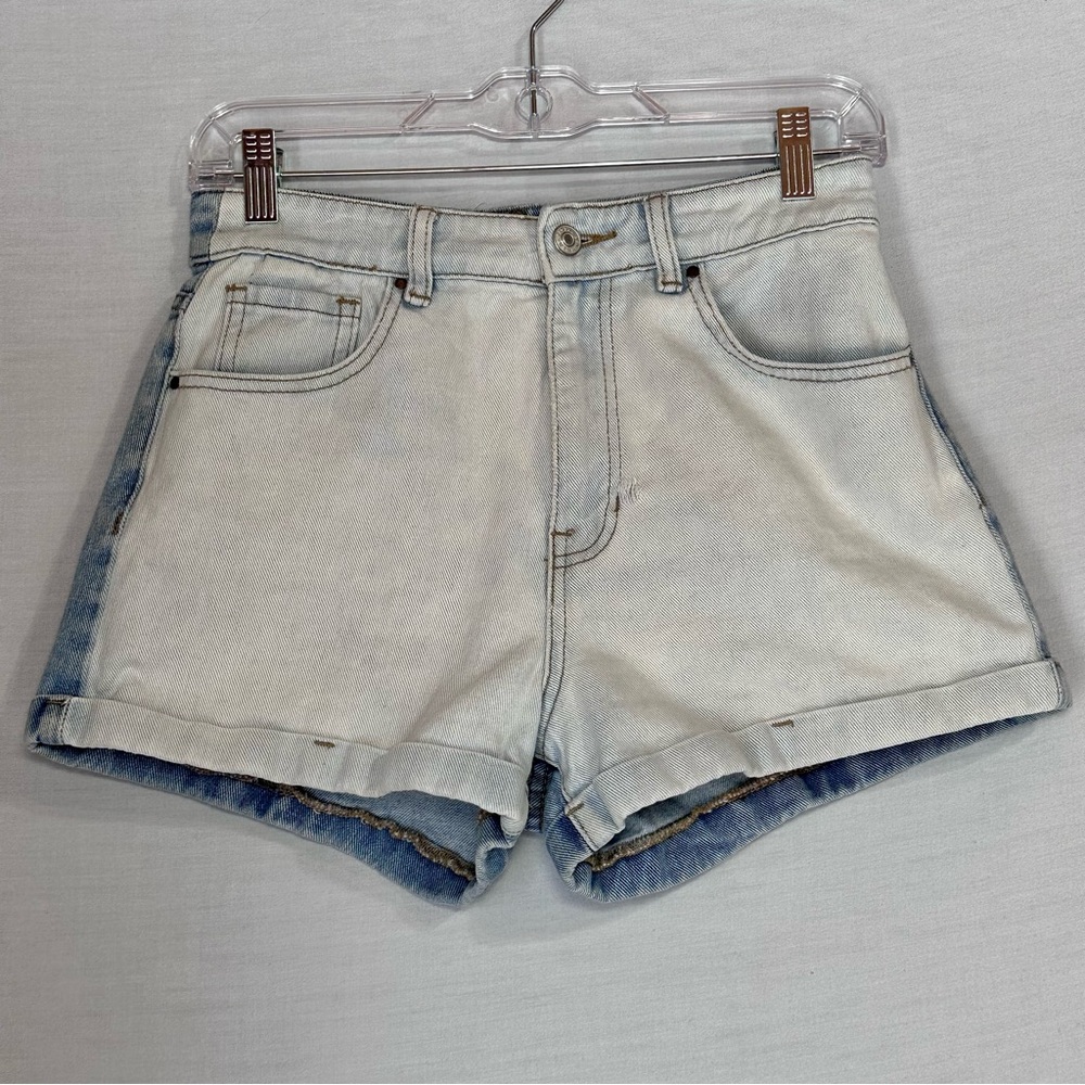 PacSun Mom Short Two Toned 26